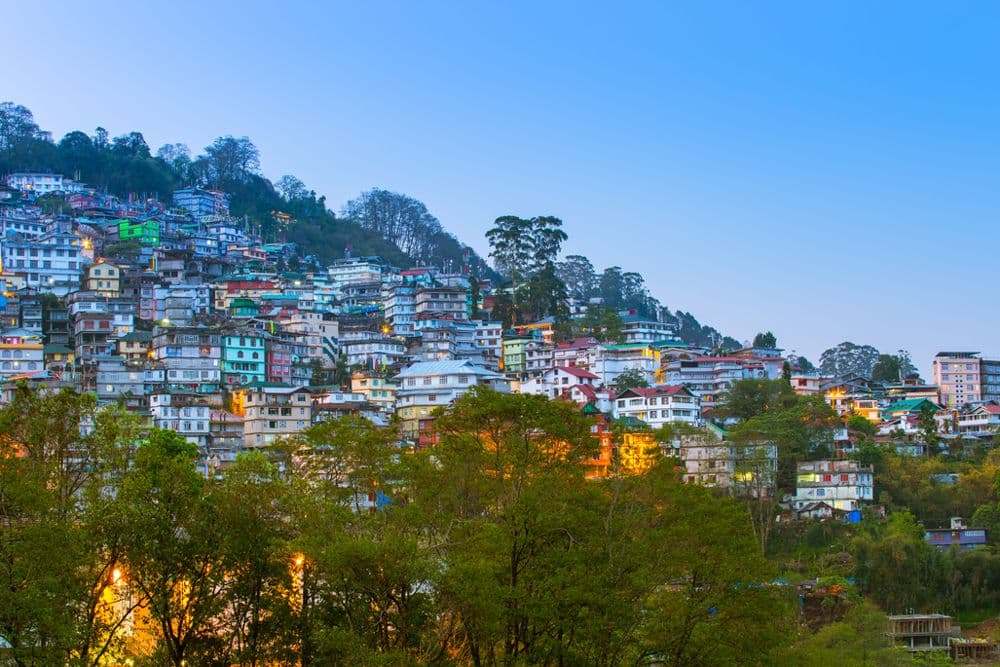 Sikkim & Darjeeling 4N/5D — Gangtok · Tsomgo Lake · Tiger Hill